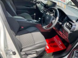 
										TOYOTA C-HR 2022 full									