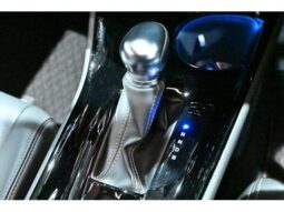 
										TOYOTA C-HR 2022 full									