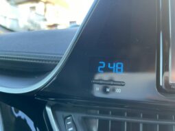 
										TOYOTA C-HR 2017 full									