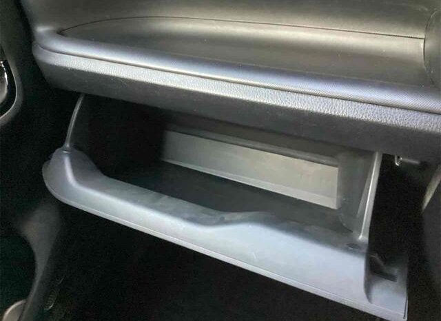 
								TOYOTA VOXY 2021 full									