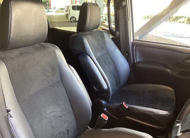 
								TOYOTA VOXY 2021 full									