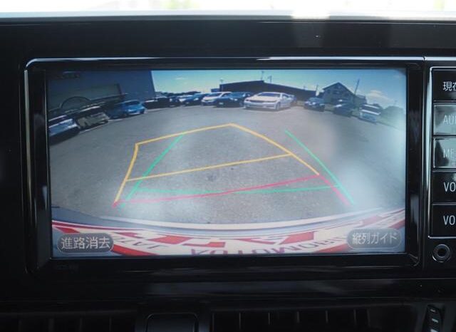 
								TOYOTA C-HR 2018 full									