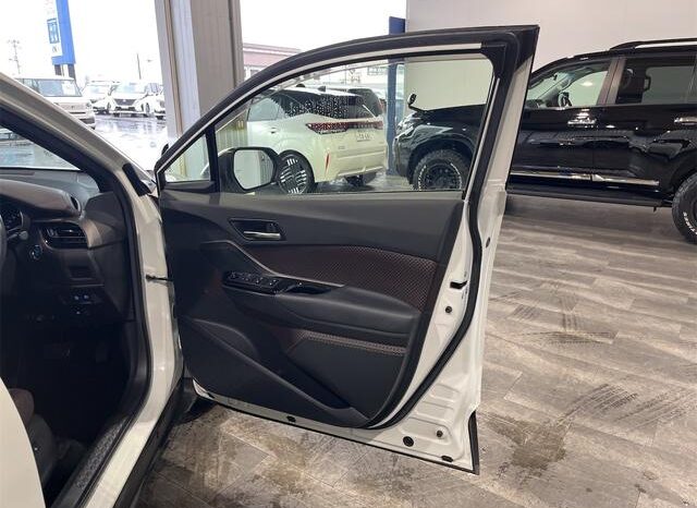 
								TOYOTA C-HR 2018 full									