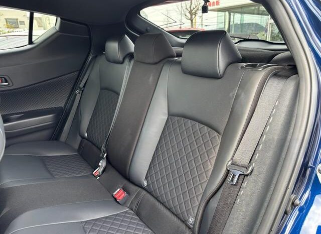 
								TOYOTA C-HR 2021 full									