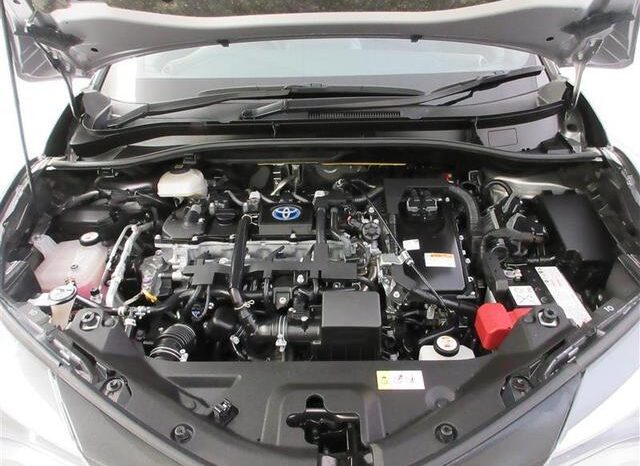 
								TOYOTA C-HR 2022 full									