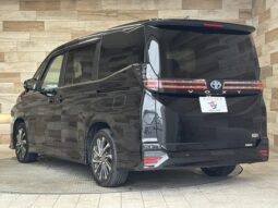 
										TOYOTA VOXY 2022 full									