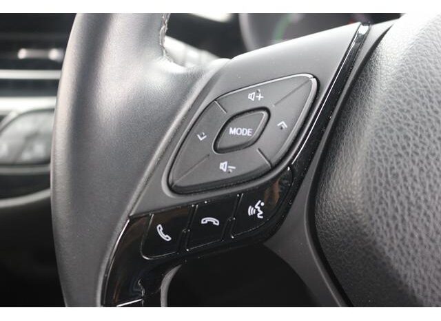 
								TOYOTA C-HR 2019 full									