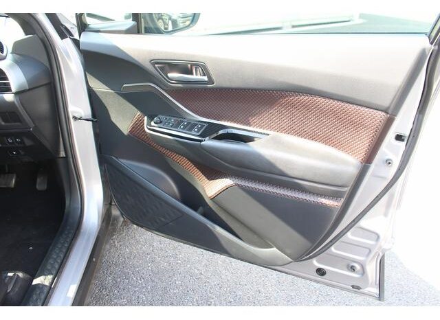 
								TOYOTA C-HR 2017 full									