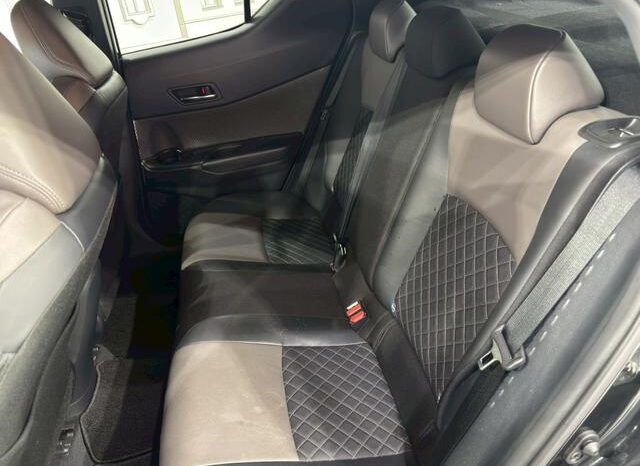 
								TOYOTA C-HR 2021 full									