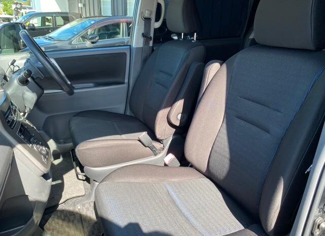 
								TOYOTA VOVY 2009 full									