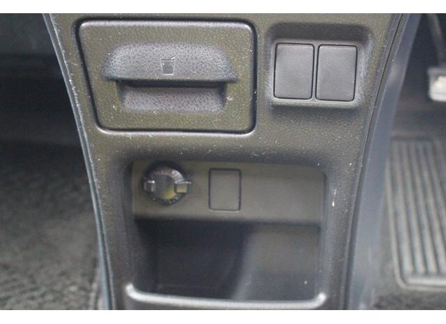 
								TOYOTA VOXY 2016 full									