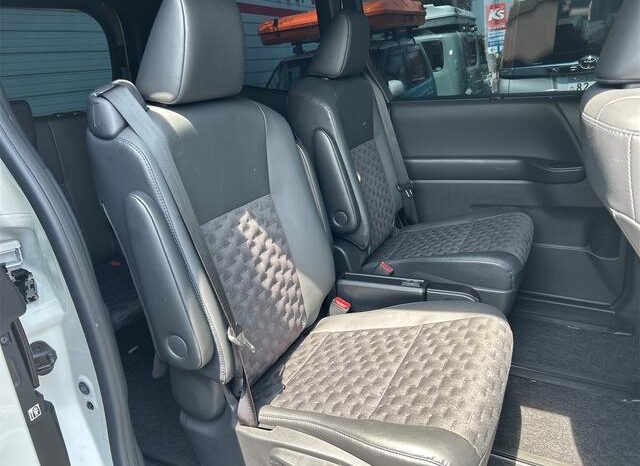 
								TOYOTA VOXY 2022 full									