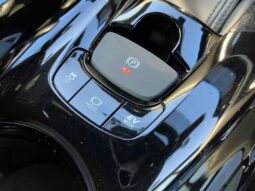 
										TOYOTA C-HR 2019 full									