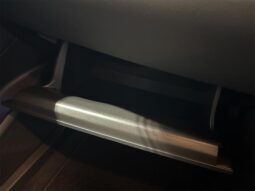 
										TOYOTA C-HR 2021 full									