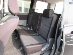 
										TOYOTA VOXY 2008 full									