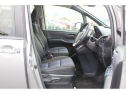 
										TOYOTA VOXY 2016 full									