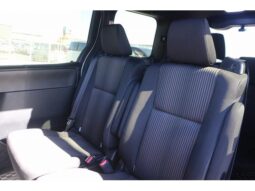 
										TOYOTA VOXY 2019 full									