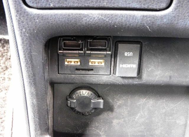 
								TOYOTA VOXY 2021 full									