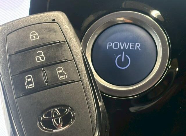 
								TOYOTA VOXY 2022 full									