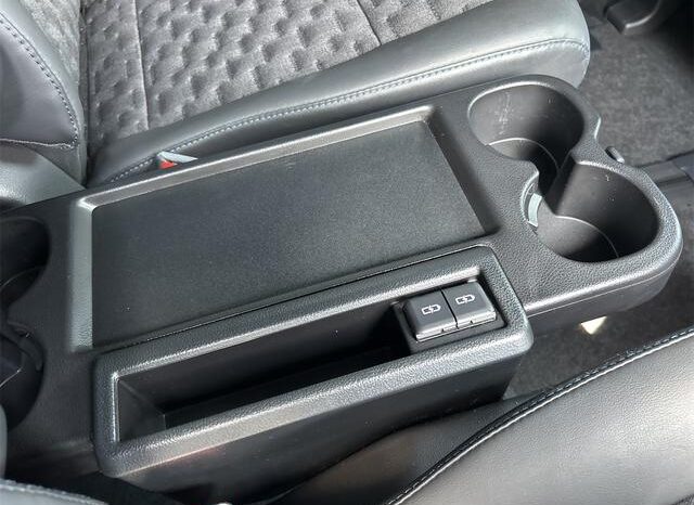 
								TOYOTA VOXY 2022 full									