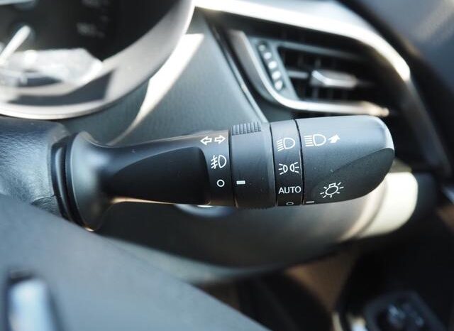 
								TOYOTA C-HR 2018 full									