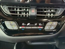 
										TOYOTA C-HR 2020 full									