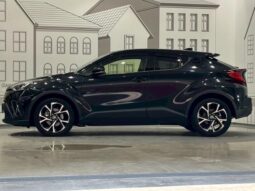 TOYOTA C-HR 2021
