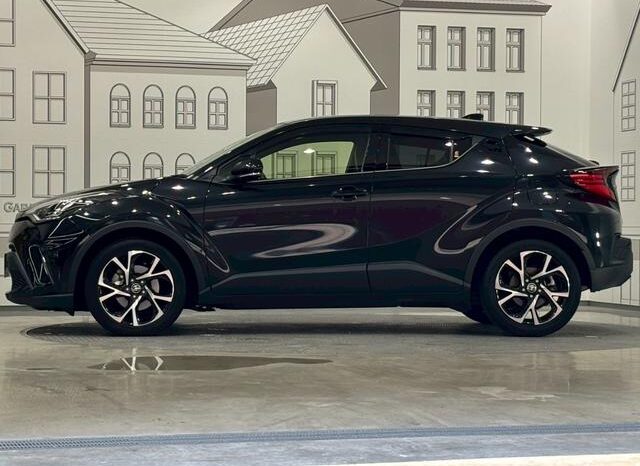 
								TOYOTA C-HR 2021 full									