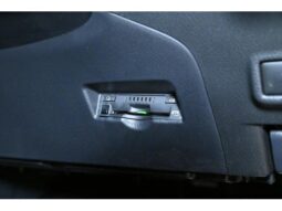 
										TOYOTA C-HR 2022 full									