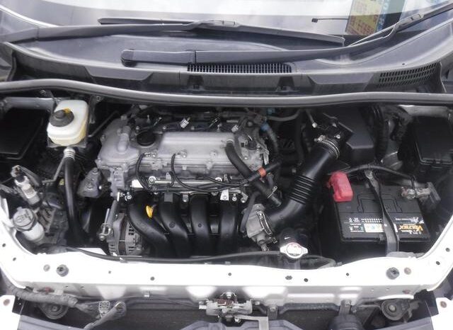 
								TOYOTA VOVY 2008 full									