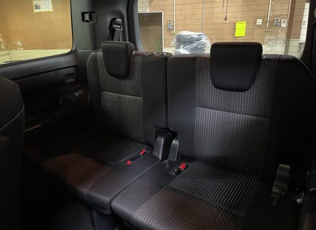 
								TOYOTA VOXY 2019 full									