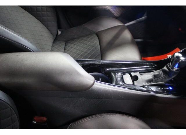 
								TOYOTA C-HR 2017 full									