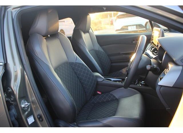 
								TOYOTA C-HR 2020 full									