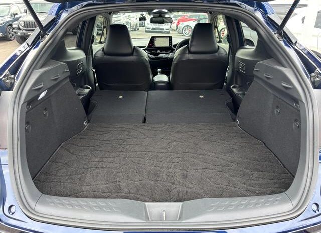 
								TOYOTA C-HR 2021 full									