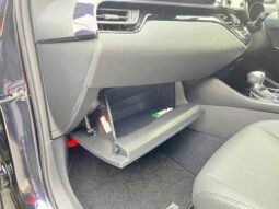 
										TOYOTA C-HR 2022 full									