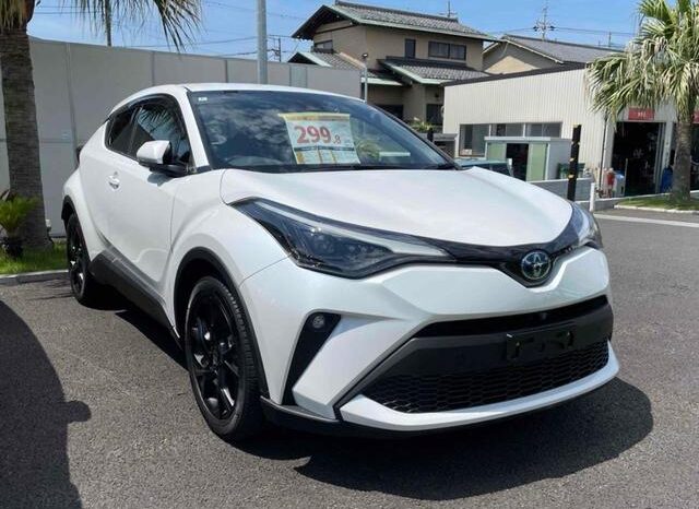 
								TOYOTA C-HR 2022 full									