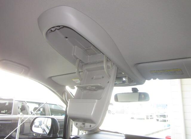 
								TOYOTA VOVY 2008 full									