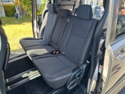 
										TOYOTA VOXY 2019 full									