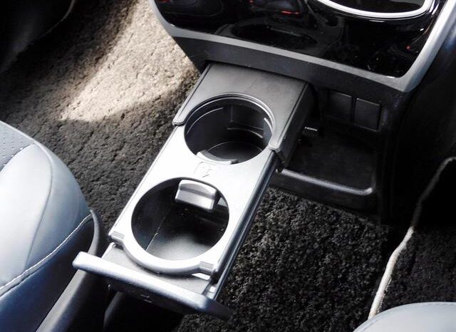 
								TOYOTA VOXY 2021 full									