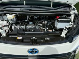 
										TOYOTA VOXY 2022 full									