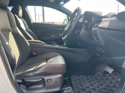 
										TOYOTA C-HR 2017 full									