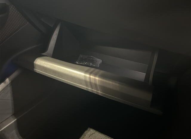 
								TOYOTA C-HR 2018 full									