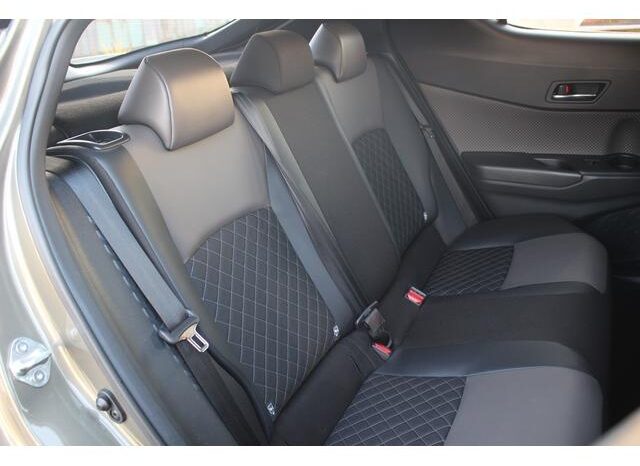 
								TOYOTA C-HR 2020 full									