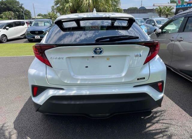 
								TOYOTA C-HR 2022 full									