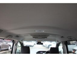 
										TOYOTA VOXY 2016 full									