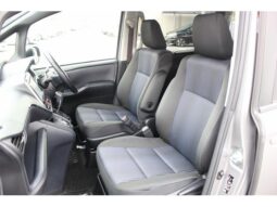 
										TOYOTA VOXY 2016 full									