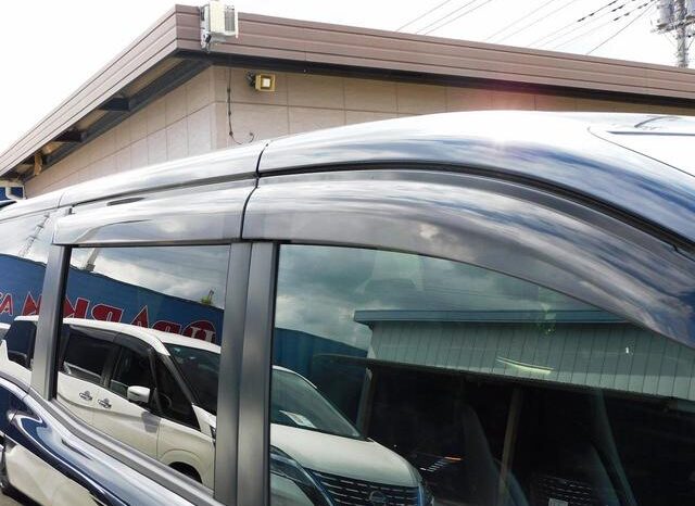 
								TOYOTA VOXY 2021 full									