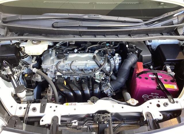 
								TOYOTA VOXY 2021 full									