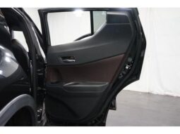 
										TOYOTA C-HR 2019 full									