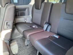 
										TOYOTA VOVY 2009 full									